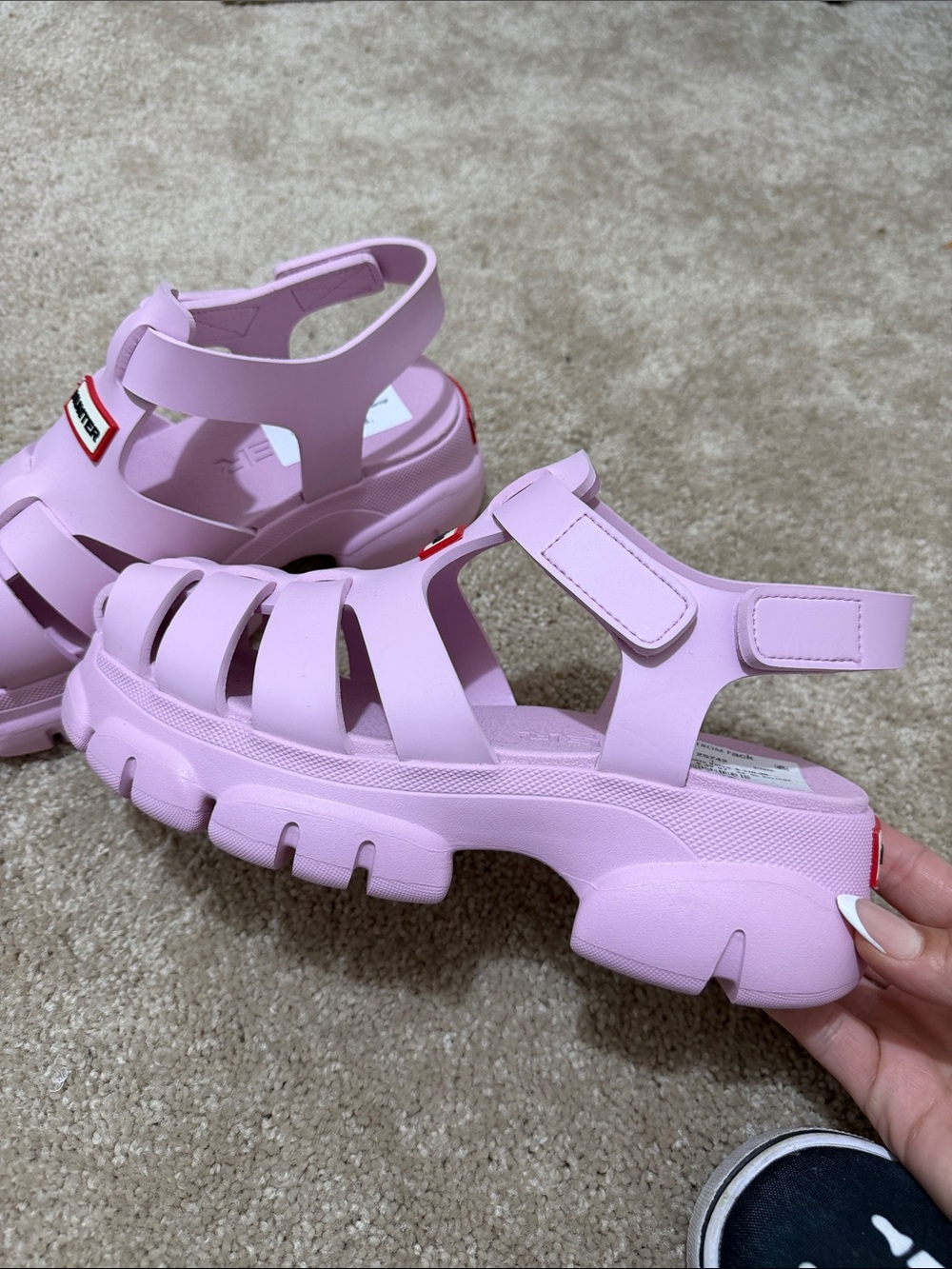 Hunter Women’s Pink Jelly Fisherman Sandals - Picture 2 of 4